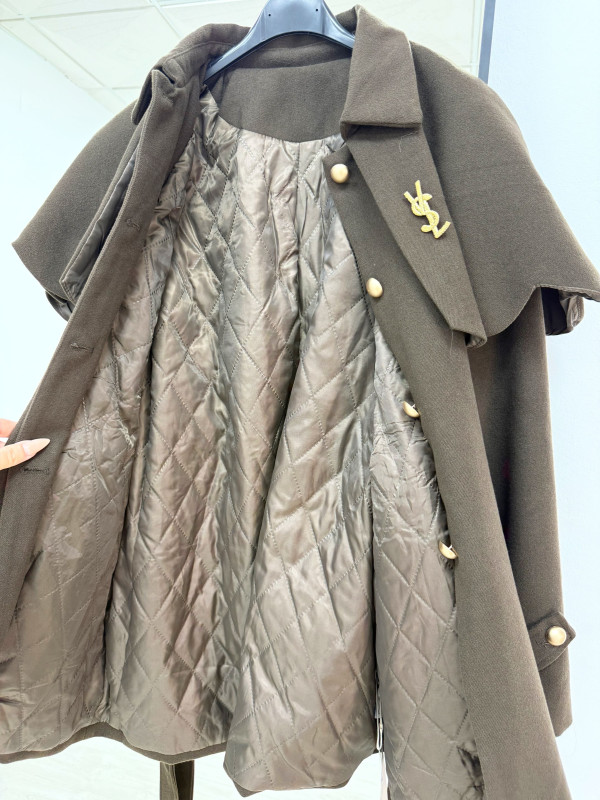 ABRIGO CAPA YSL VERDE